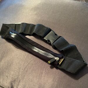 Black Elastic Waist Running Belt